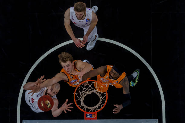 对于菲利克 对于菲利克