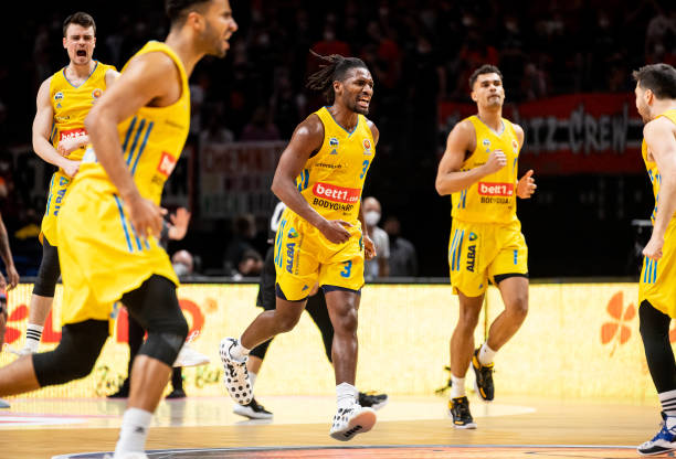 尔图带来更 尔图带来更